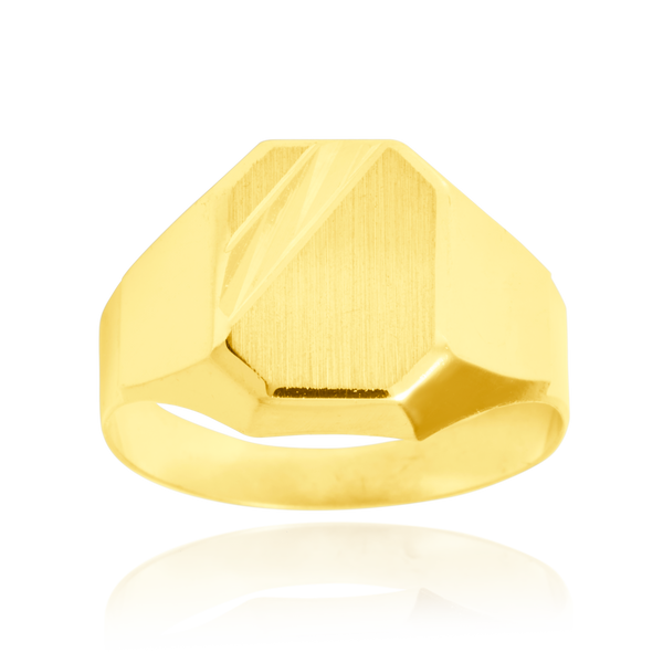Chevalière, montée d'un plateau hexagonal mate et strié, en Or 18 Carats- 750/000  La chevalière est le bijou indémodable qui a su traverser les époques pouvant se transmettre de père en fils.  Gravure possible   CARACTERISITIQUES:   Largeur (mm) : 12.70 Poids (gr) : 2.98     Matière : Or 18 Carats - 750/000  19997