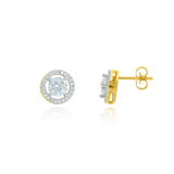 Boucles d'oreilles clous rondes, serties d'un zirconium central et son contour pavé de zirconiums, en Or Jaune et Or Blanc 18 Carats - 750/000   Offrir une boucle d'oreille c'est être sûr que le cadeau plaira.   CARACTERISTIQUES :  Poids en 7mm (gr) : 1.43          Poids en 8mm (gr) : 1.83      Poids en 9mm (gr) : 2.41    Matière : Or 18 Carats - 750/000 20990-20989-20991