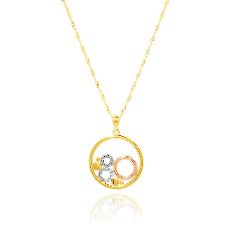 Collier orné d’un pendentif en forme de cercle flottant en Or Jaune, Or Blanc et Or Rose 18 Carats - 750/000.  Symbole d'amitié ou de séduction, chaînes et colliers n'ont qu'un but: sublimer votre cou.    CARACTERISTIQUES :  Longueur (cm) : 45.00 Diamètre motif (mm) : 19.40 Poids (gr) : 3.16 Matière : Or 18 Carats - 750/000 19869-19950 