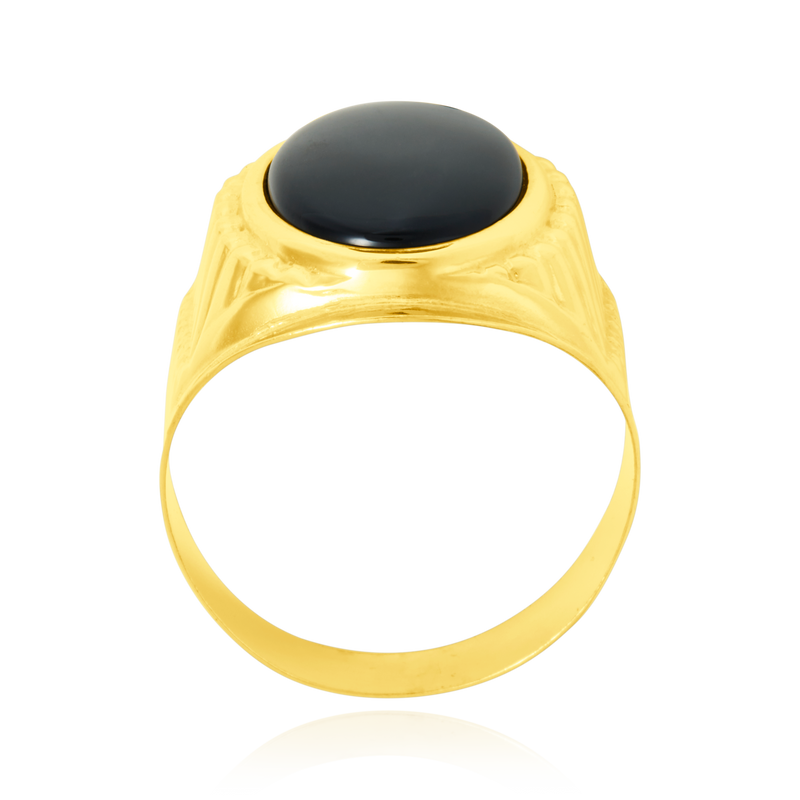 Chevalière ovale, sertie d'un onyx en cabochon, en Or Jaune 18 Carats - 750/000  La chevalière est le bijou indémodable qui a su traverser les époques pouvant se transmettre de père en fils.   CARACTERISITIQUES:   Largeur (mm) : 22.2 Poids (gr) : 6.6         Matière : Or 18 Carats - 750/000 19791 