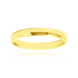 Alliance lisse bombée 3mm, en Or Jaune 18 Carats - 750/000.  L'alliance est plus qu'un simple bijou, il est la matérialisation physique d'un amour inconditionnel entre deux êtres.  Gravure possible   CARACTERISTIQUES :  Poids (gr) : 2.06 Largeur (mm): 3.00 Matière : Or 18 Carats - 750/000 19792