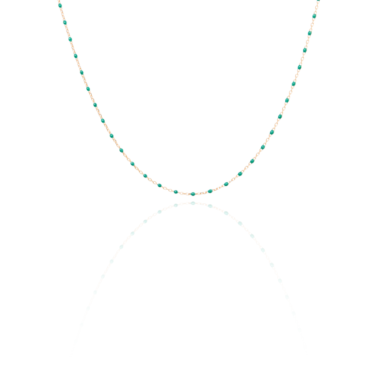 Collier maille Forçat et perles de résine de différentes couleurs, en Or Jaune 18 Carats - 750/000.  Symbole d'amitié ou de séduction, chaînes et colliers n'ont qu'un but : sublimer votre cou.    CARACTERISTIQUES :  Longueur (cm) : 45.00 Poids (gr) : 1.77 Matière : Or 18 Carats - 750/000 20419-20418-20416-20415-20420 