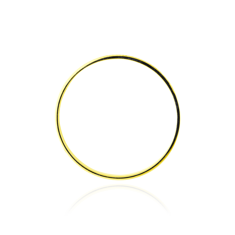 Alliance plate, deux rangées lisses et mates avec des petits motifs ronds, en Or Jaune 18 Carats - 750/000.  L'alliance est plus qu'un simple bijou, elle est la matérialisation physique d'un amour inconditionnel entre deux êtres.  Gravure possible   CARACTERISTIQUES :  Poids (gr) : 1.92 Largeur (mm) : 4.00 Matière : Or 18 Carats - 750/000 18244 - 20457.