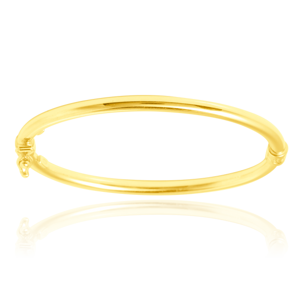 Jonc lisse, pour enfant, en Or Jaune 18 Carats - 750/000.  Qu'il soit classique ou fantaisiste, le bracelet saura sans conteste faire plaisir.  CARACTERISTIQUES :  Diamètre jonc (cm) : 4.50 Poids (gr) : 4.33 Matière : Or 18 Carats - 750/000 18729
