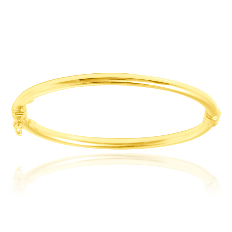 Jonc lisse, pour enfant, en Or Jaune 18 Carats - 750/000.  Qu'il soit classique ou fantaisiste, le bracelet saura sans conteste faire plaisir.  CARACTERISTIQUES :  Diamètre jonc (cm) : 4.50 Poids (gr) : 4.33 Matière : Or 18 Carats - 750/000 18729