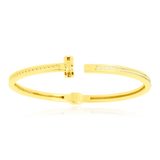 Jonc en forme de clou, en Or Jaune et Or Blanc 18 Carats - 750/000.  Qu'il soit classique ou fantaisiste, le bracelet saura sans conteste faire plaisir.  CARACTERISTIQUES :  Diamètre jonc (cm) : 6.20 Poids (gr) : 9.00 Matière : Or 18 Carats - 750/000 20097 