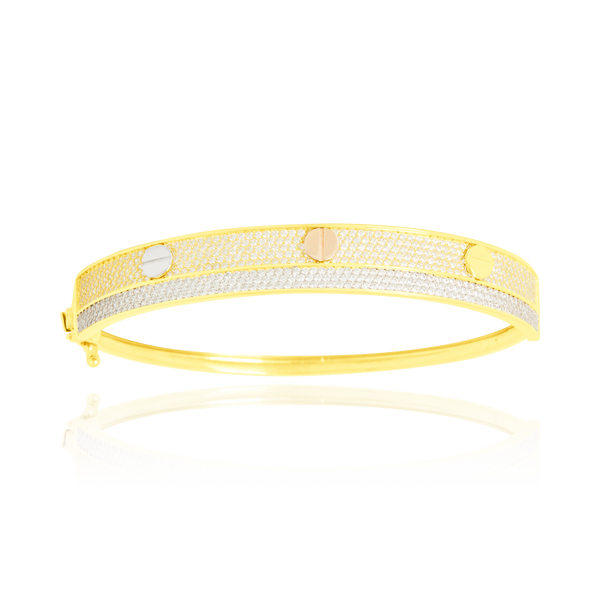 Jonc monté de 3 vis et pavé de zirconiums, en Or Jaune , Or Blanc et Or Rose 18 Carats - 750/000.  Qu'il soit classique ou fantaisiste, le bracelet saura sans conteste faire plaisir.  CARACTERISTIQUES :  Diamètre jonc (cm) : 6.00 Poids (gr) : 12.72 Matière : Or 18 Carats - 750/000 20203 